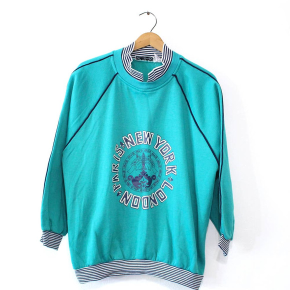 Vintage International Design Sweatshirt Large - Picture 1 of 4